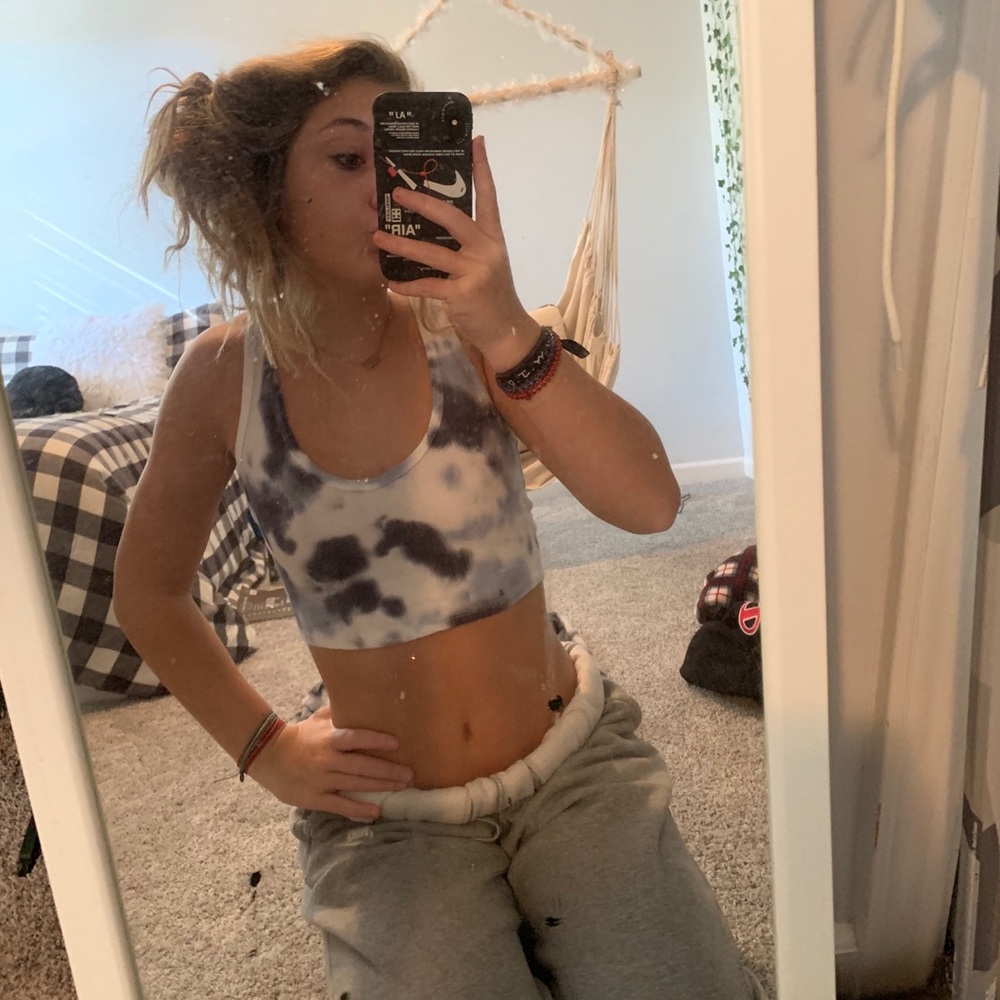 garage crop top